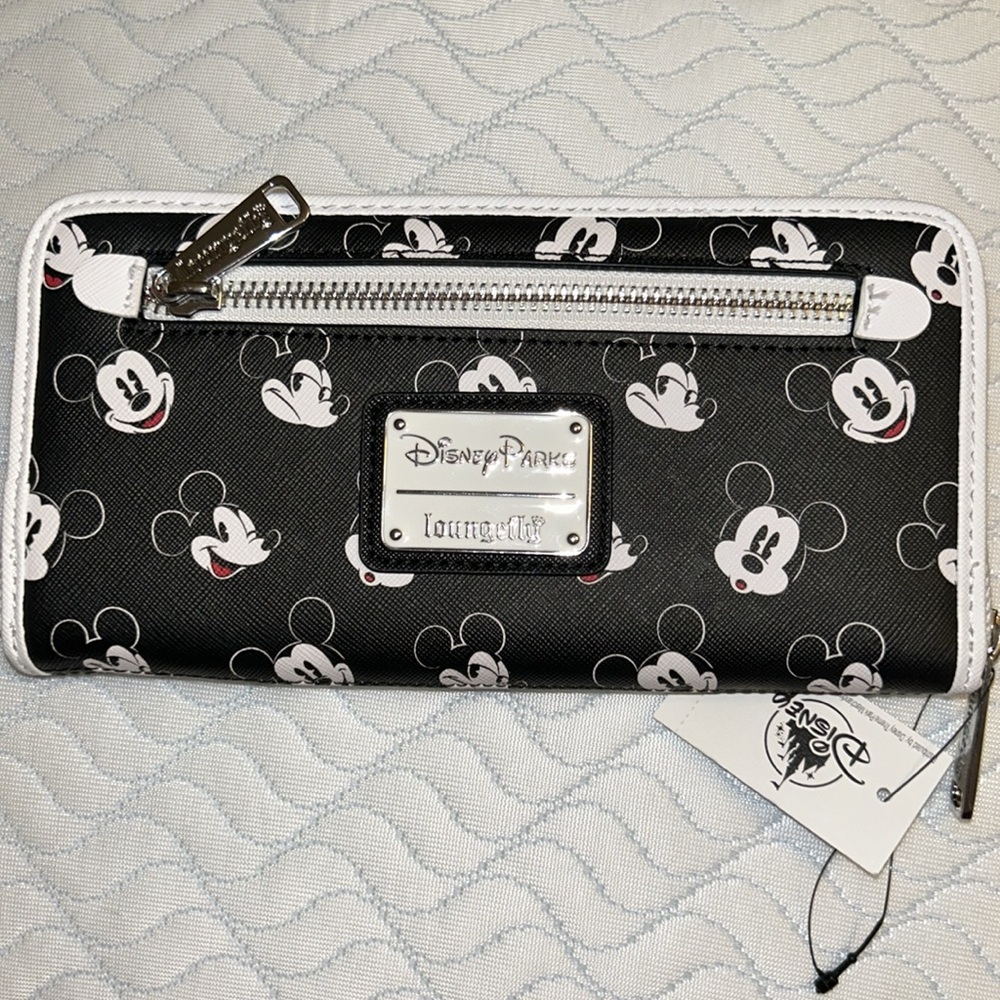 NWT Disney Loungefly Mickey Wallet - Picture 2 of 12